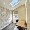 Photo 5: Additional private  room