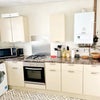 Photo 6: Kitchen