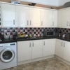 Photo 8: Kitchen (2)