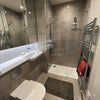 Photo 3: En suite