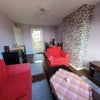 Photo 2: Livingroom2