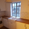 Photo 7: Kitchen