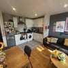 Photo 4: kitchen