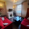 Photo 2: Lounge