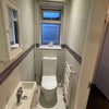 Photo 4: Shower room