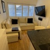 Photo 5: Lounge and breakfast bar