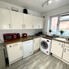 Photo 7: Kitchen