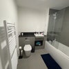 Photo 4: Bathroom/ Toilet 
