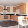 Photo 4: Hall/ kitchen