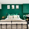 Photo 7: Room 1 with Ensuite