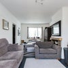 Photo 5: Lounge 