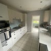 Photo 4: Kitchen