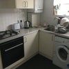 Photo 5: kitchen