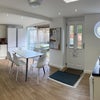 Photo 5: Kitchen