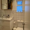 Photo 3: Bathroom 