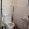 Photo 8: Washroom Pic 1