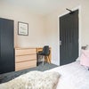 Photo 2: Bedroom