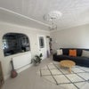 Photo 8: Living room 