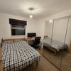 Photo 4: bedroom
