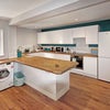 Photo 4: Well appointed kitchen 