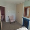 Photo 5: Built in wardrobe