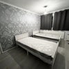 Photo 3: Room 1