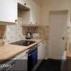 Photo 3: Kitchen