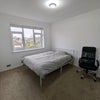 Photo 5: Room 2