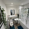 Photo 8: Non en-suite bathroom