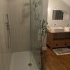 Photo 4: Large bathroom for your exclusive  use