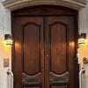 Photo 3: Attractive entrance