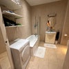 Photo 7: Bathroom
