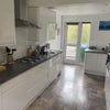 Photo 4: kitchen
