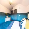 Photo 3: Room 6