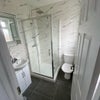 Photo 4: 1/2 bathrooms 