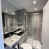 Photo 3: En-suite bathroom