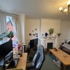 Photo 4: Lounge