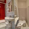 Photo 4: Ensuite Bathroom