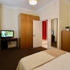 Photo 3: Room with ensuite