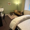 Photo 5: room from far corner