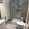 Photo 9: shower room