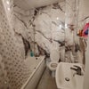 Photo 4: Bathroom 