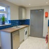 Photo 4: Kitchen