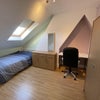 Photo 6: Room 4