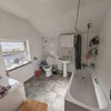 Photo 2: Bathroom 