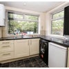Photo 3: kitchen