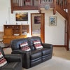 Photo 5: Lounge