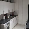 Photo 6: Kitchen