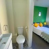 Photo 3: Room 1 / Ensuite