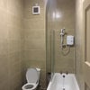 Photo 2: Shared bathroom 